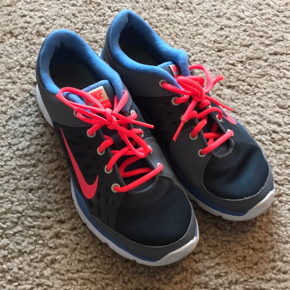 Nike shoes